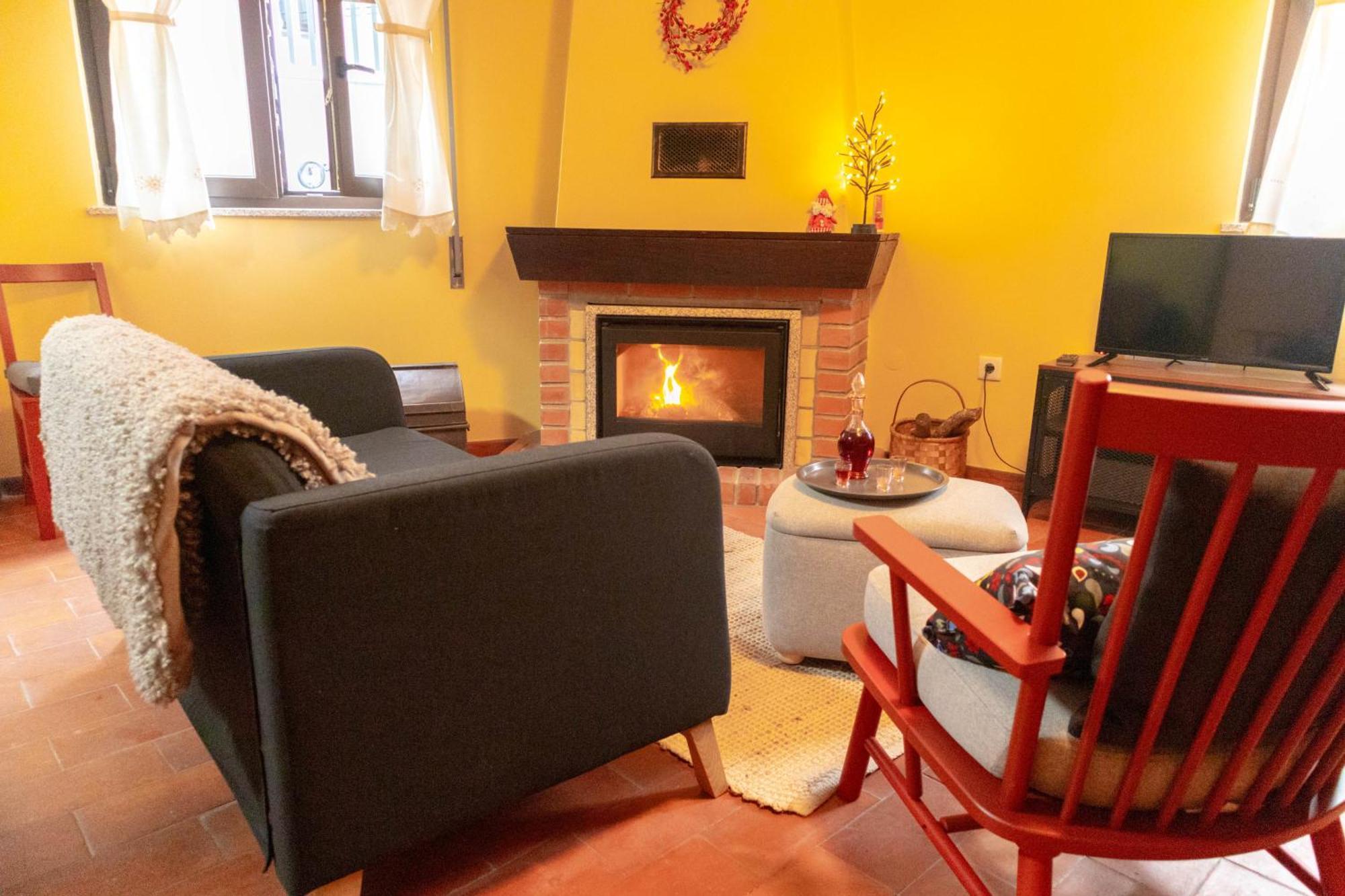 Casa Angulosa Covilhã Esterno foto
