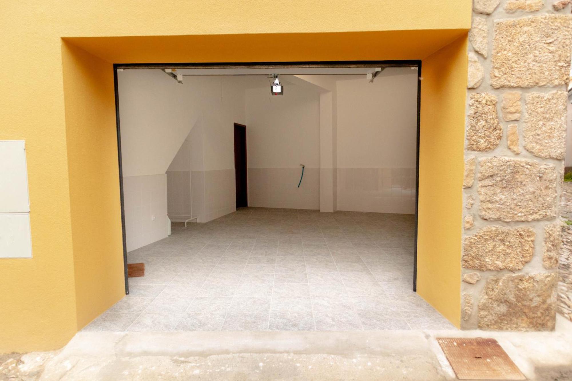 Casa Angulosa Covilhã Esterno foto